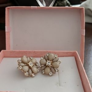 Sparkley flower earrings